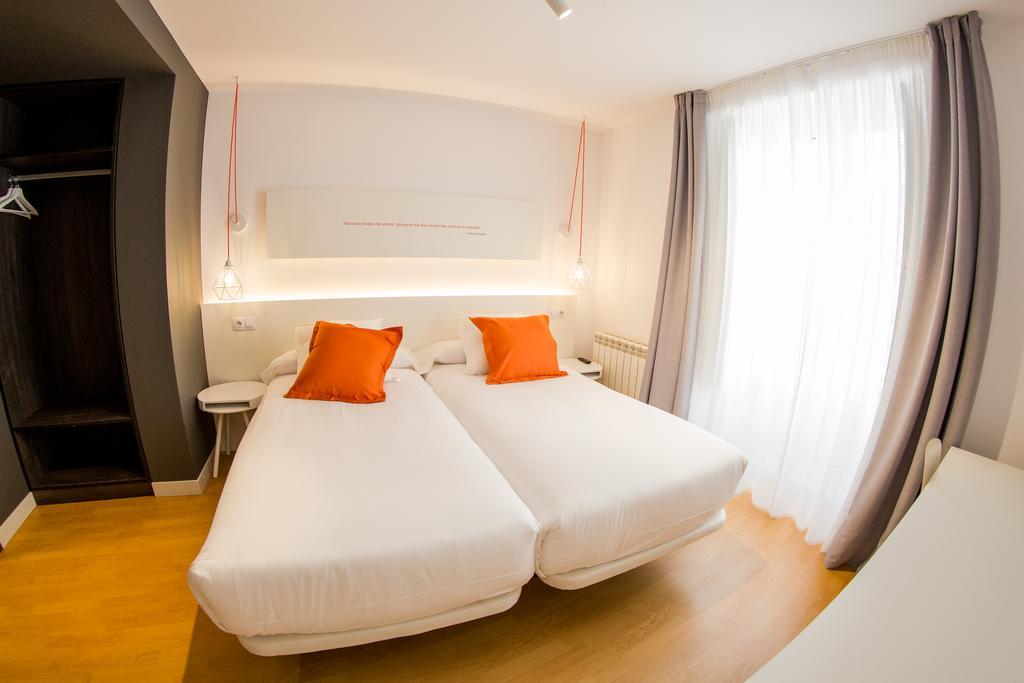 Apartamento Sombrereria Rimbombin Burgo Δωμάτιο φωτογραφία